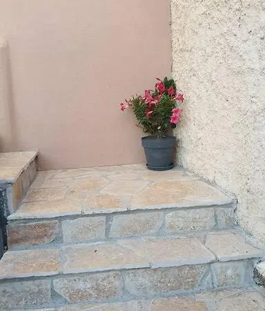 Pure Blue House בית נופש Athánion