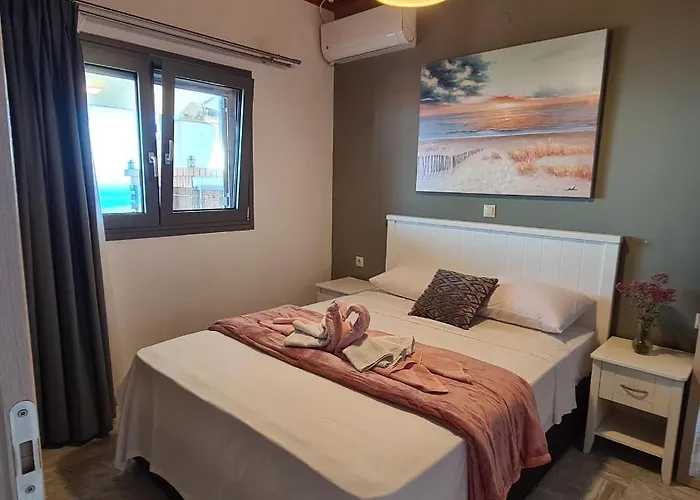 Pure Blue House Athánion