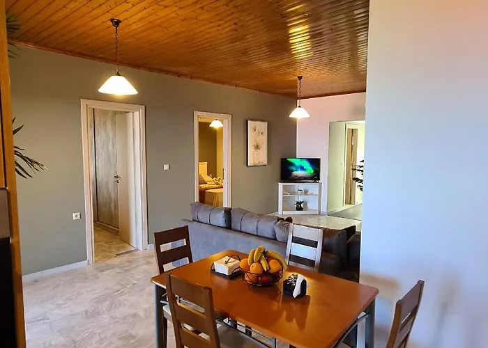 Pure Blue House * Athánion